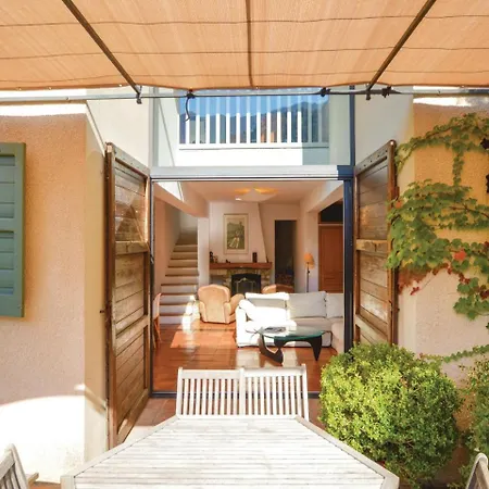 Four Bedroom Holiday In Farinole * Braccolaccia